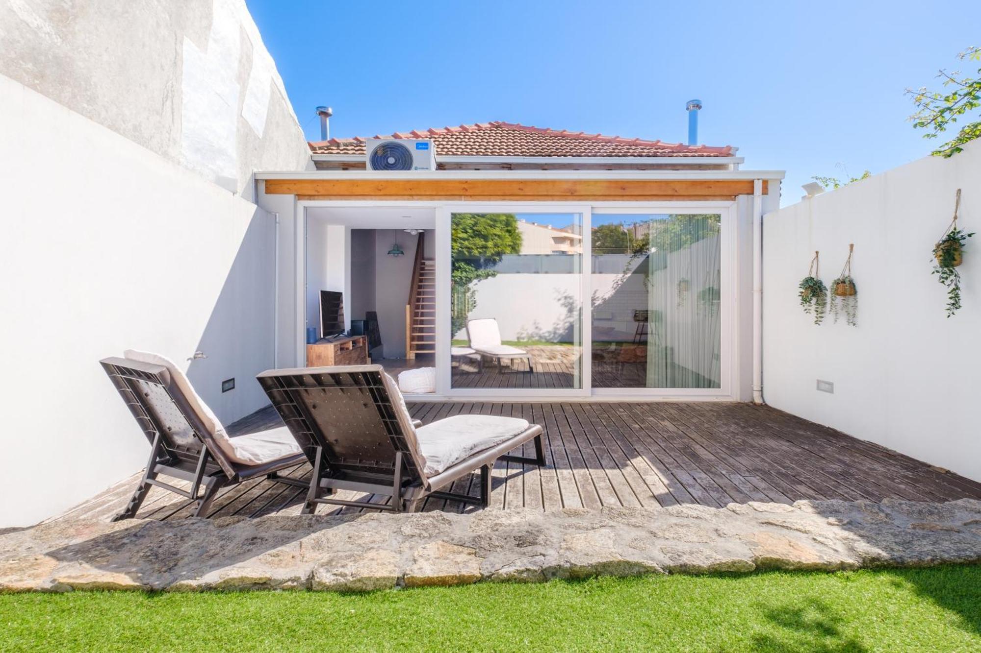 Green Tiles House Порту Экстерьер фото